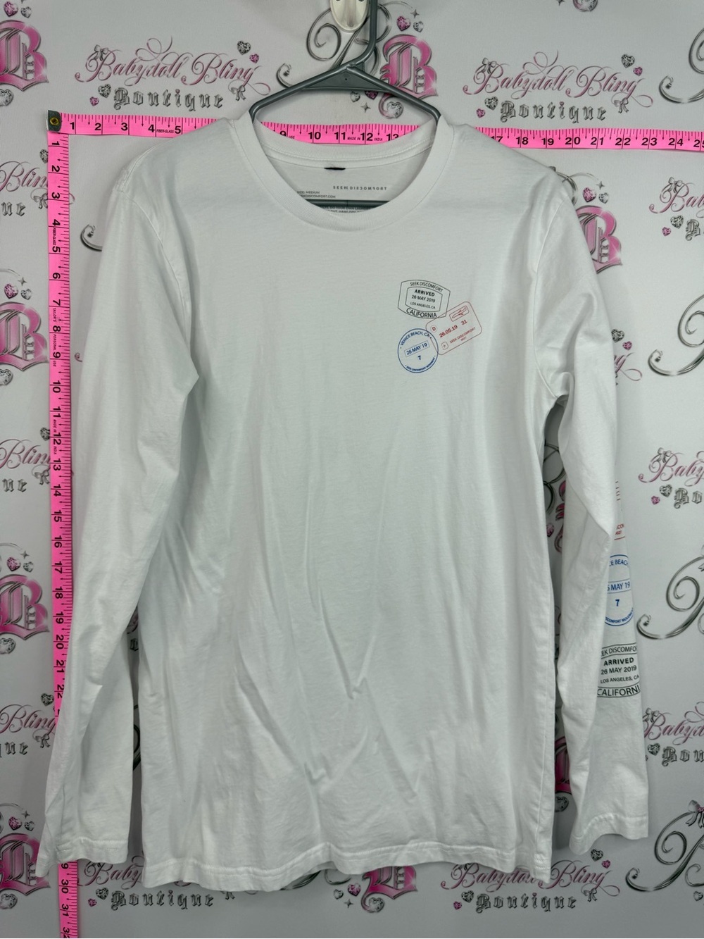 Seek discomfort shirt top stamped Long-Sleeve White Graphic Chest Tee